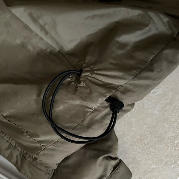 H&M puffer jacket - Picture 3 of 3